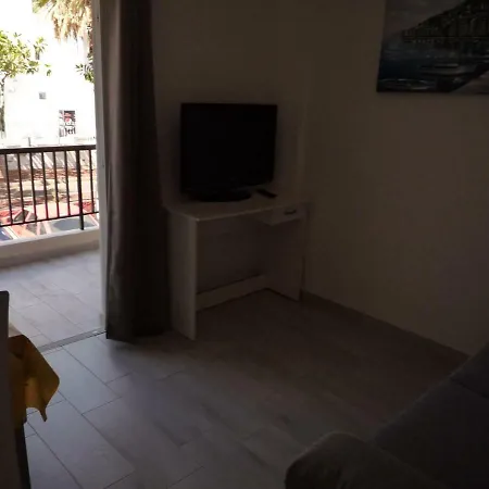 Estudio Edificio El Dorado Hotel *